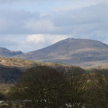Cefn Uchaf Guesthouse Garndolbenmaen Luaran gambar
